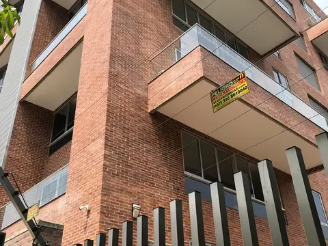 Cerca perimetral Castropol Plaza